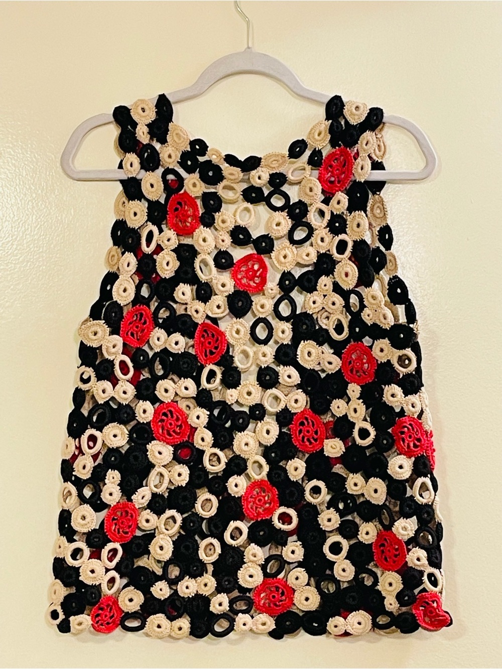 VIVIENNE TAM Vintage Retro Crochet Vest - Picture 3 of 4